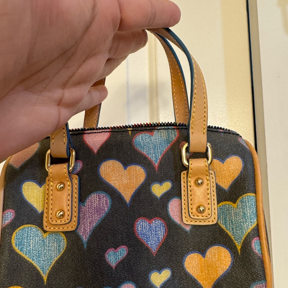 Vintage Y2K Dooney & Bourke Y2K Heart Print Mini Barrel Bag - Picture 5 of 11